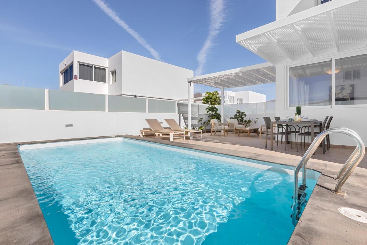 Villa Atlantica - Heated Pool In Playa Blanca Bagian luar foto