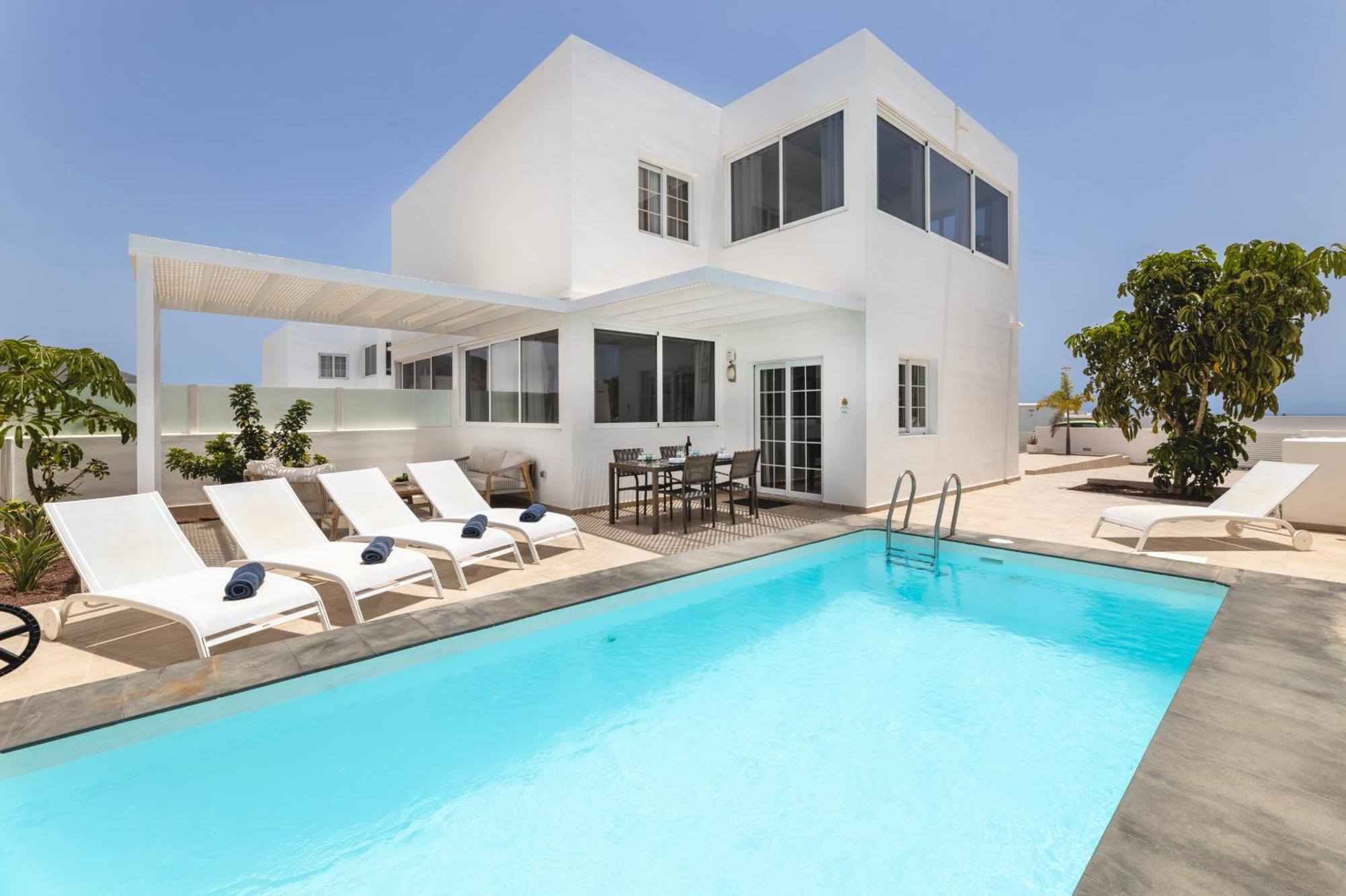 Villa Atlantica - Heated Pool In Playa Blanca Bagian luar foto
