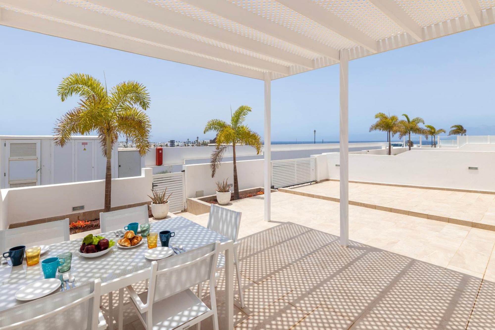Villa Atlantica - Heated Pool In Playa Blanca Bagian luar foto
